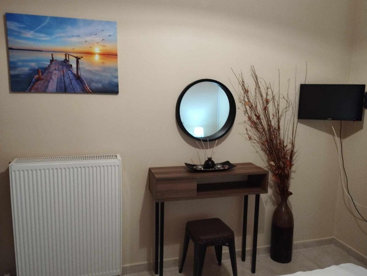 Istamos Apartment Stamni Экстерьер фото